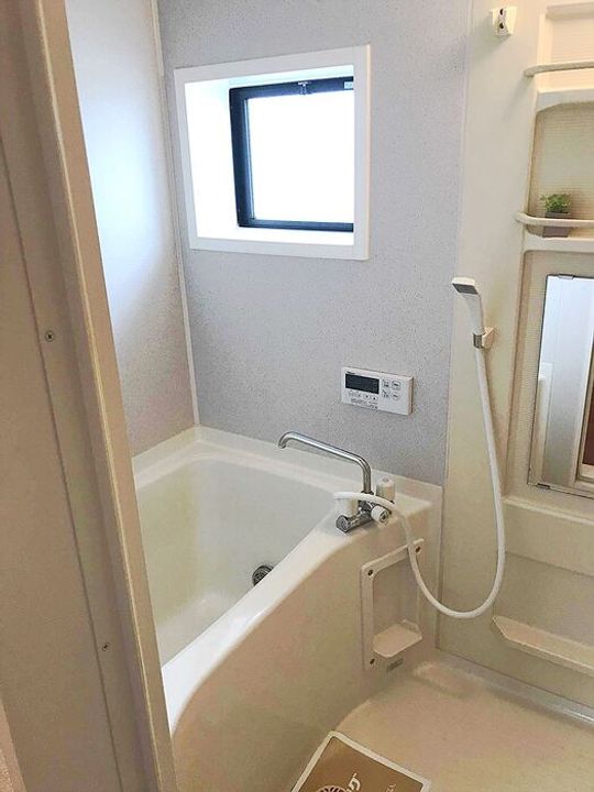 リビングタウン木津南 A棟の風呂