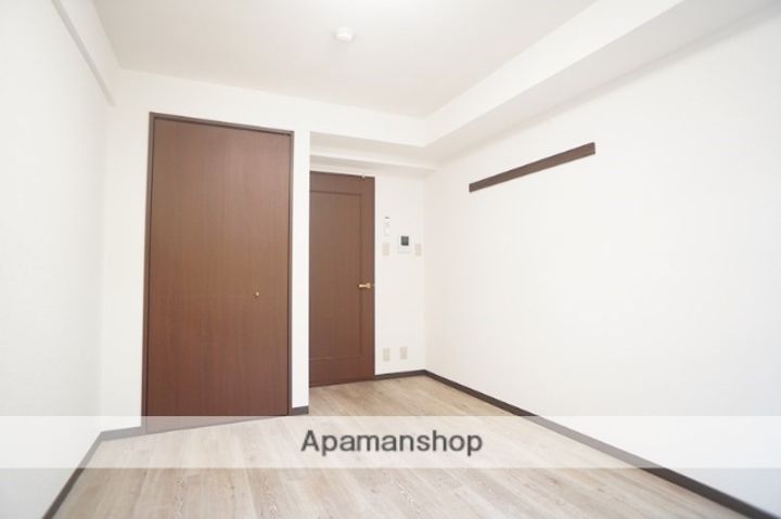 奈良県奈良市富雄北2丁目の賃貸マンションの居間