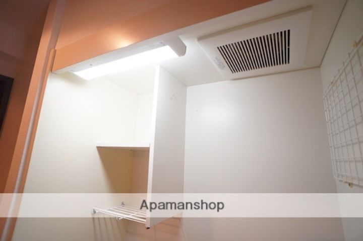 奈良県奈良市富雄北2丁目の賃貸マンションの内装