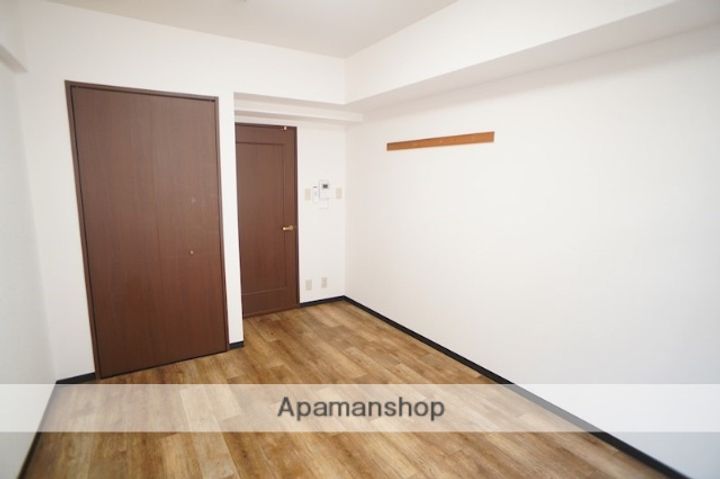 奈良県奈良市富雄北2丁目の賃貸マンションの居間