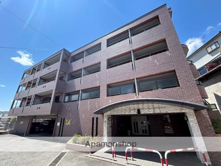 奈良県奈良市富雄北2丁目の賃貸マンションの外観