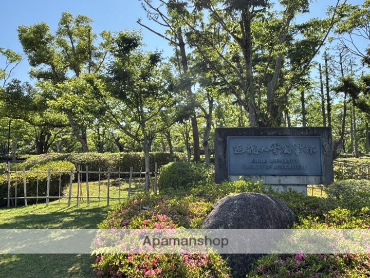 奈良県奈良市富雄北2丁目の賃貸マンションの周辺