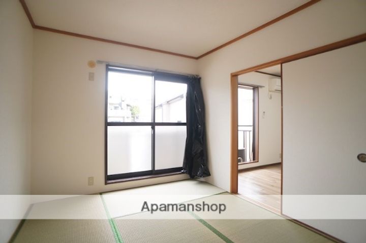 ファミーユ学園前の内装