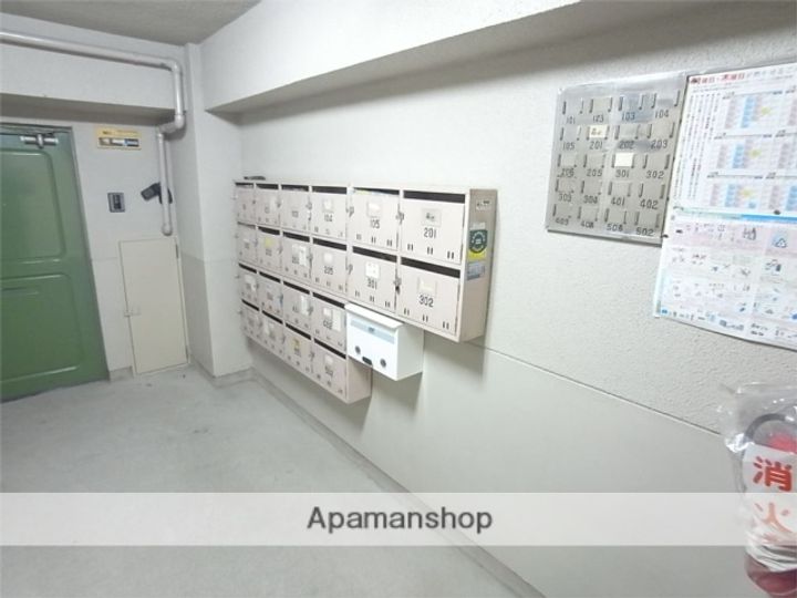 河本マンションの外観