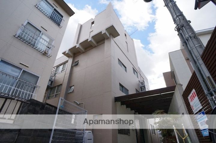 オーティス富雄の外観