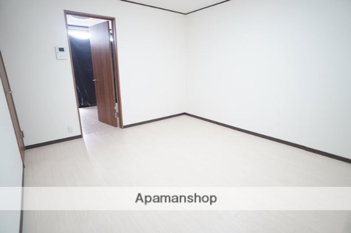 マンションヒライの居間