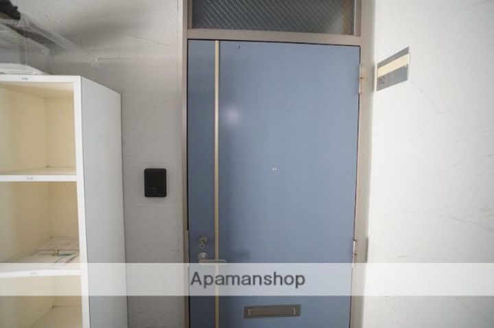 学園前ロッジングハウスの内装