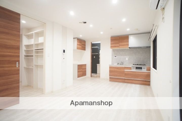 デサロージュ学園前Cの居間