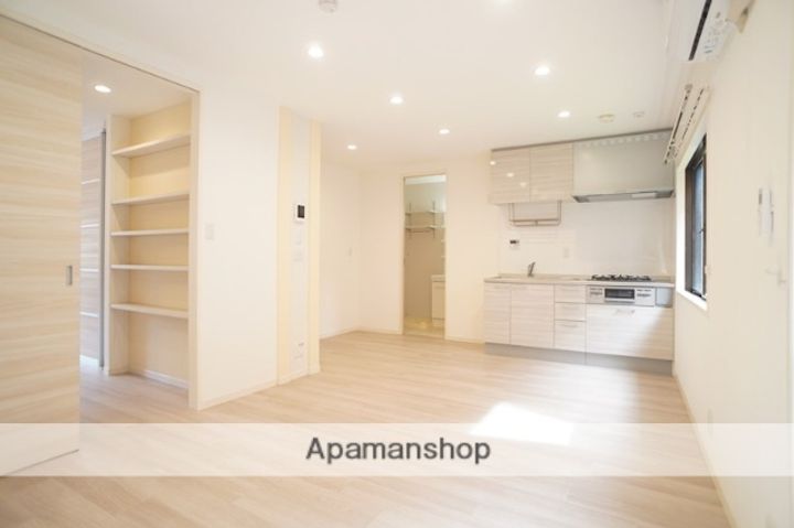 デサロージュ学園前Cの居間