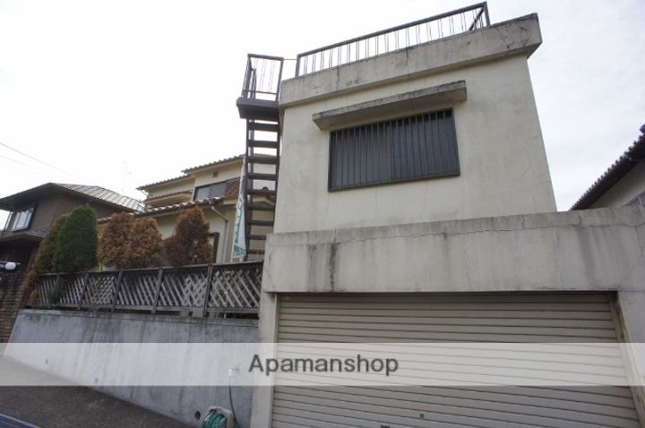 奈良県奈良市学園大和町2丁目(一戸建)の賃貸物件の外観