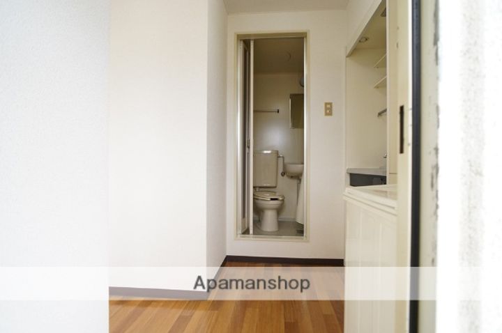 プレステ赤膚マンションの内装