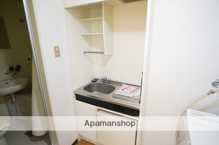 プレステ赤膚マンションの内装