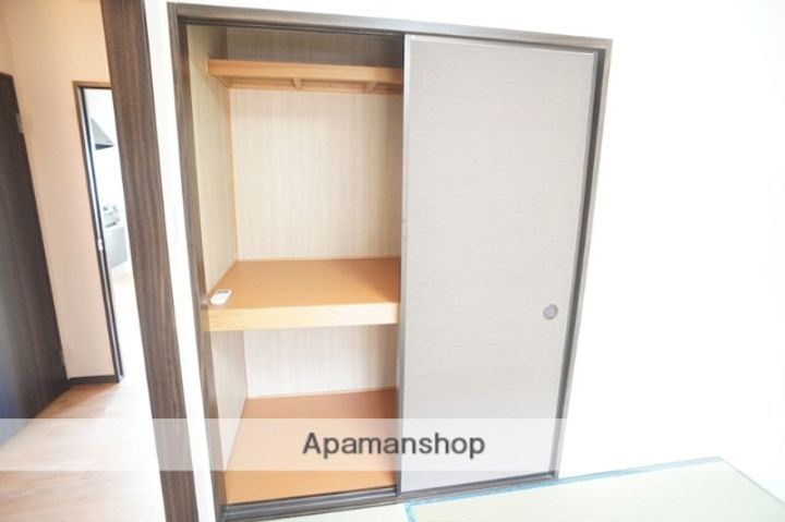 ビバリーヒル学園前B棟の内装