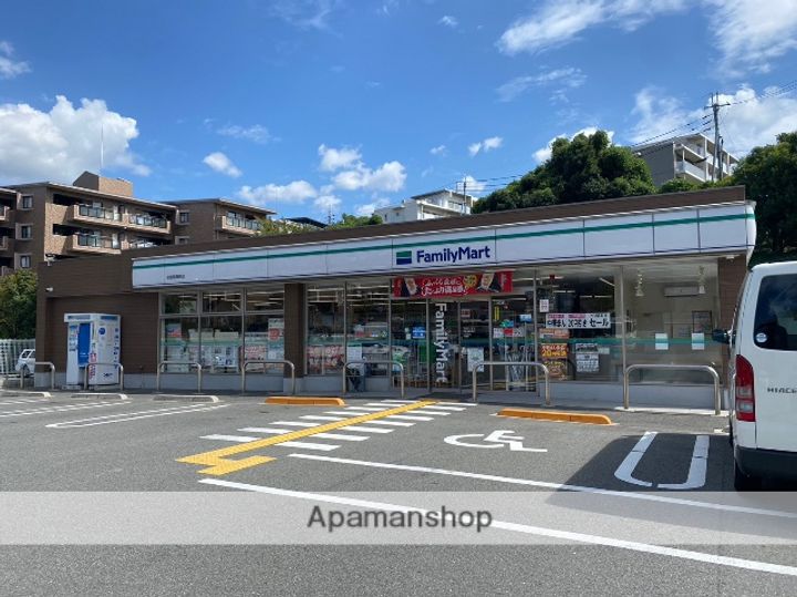 ビバリーヒル学園前B棟の周辺