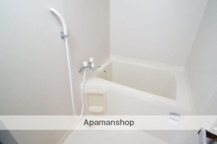 パイン学園前Iの風呂