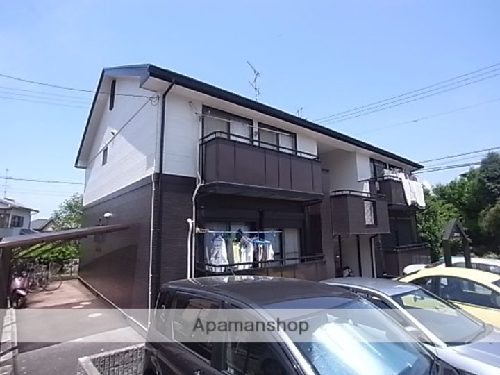 グランシャリオA棟の外観