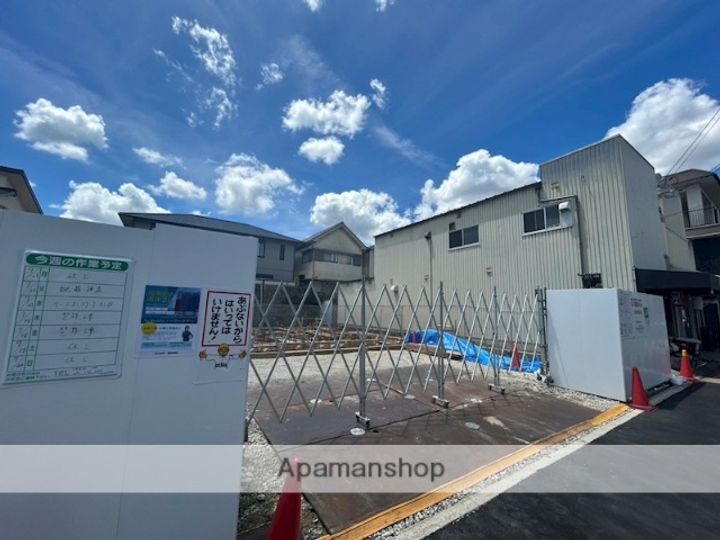 リエゾン学園前の外観
