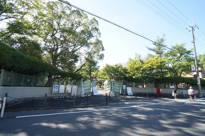 レオパレス奈良大宮の周辺