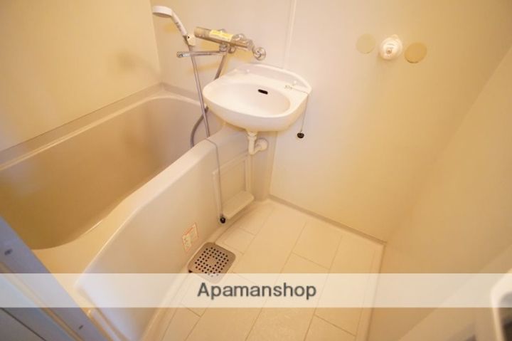 ファーストシティIの風呂