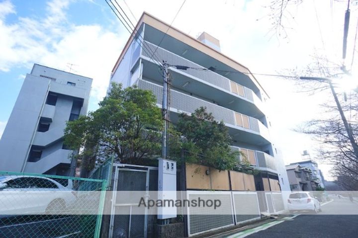 ドムール佐保川の外観