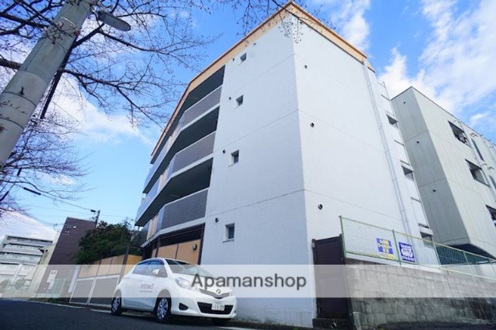 ドムール佐保川の外観