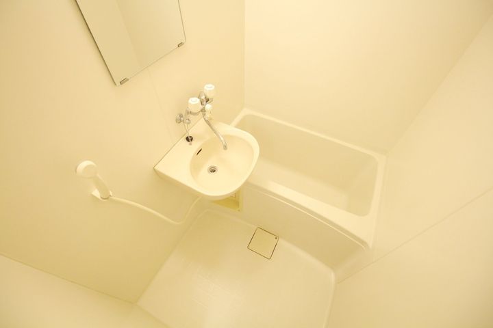 レオパレスGROW302の風呂