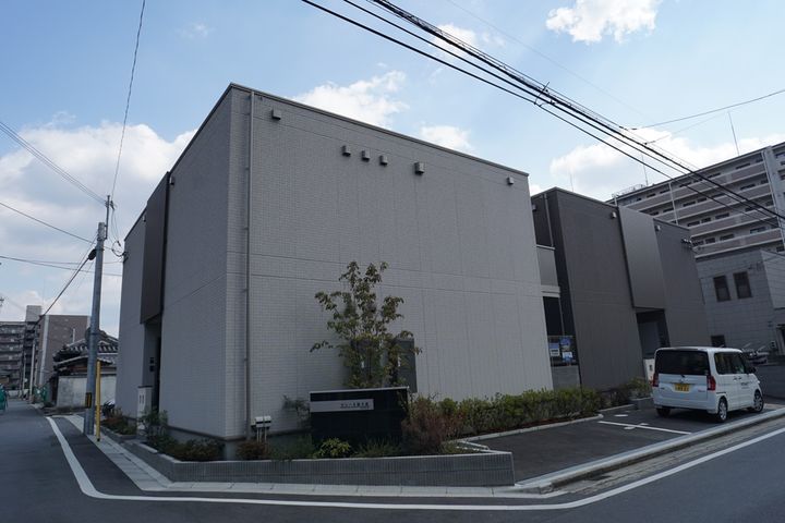 ラシーネ新大宮 アクシス103号室の外観