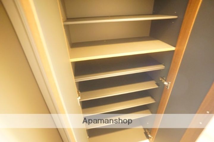 アートスクエア新大宮の内装