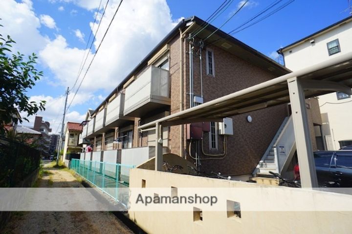 サンハイツ三条添川の外観