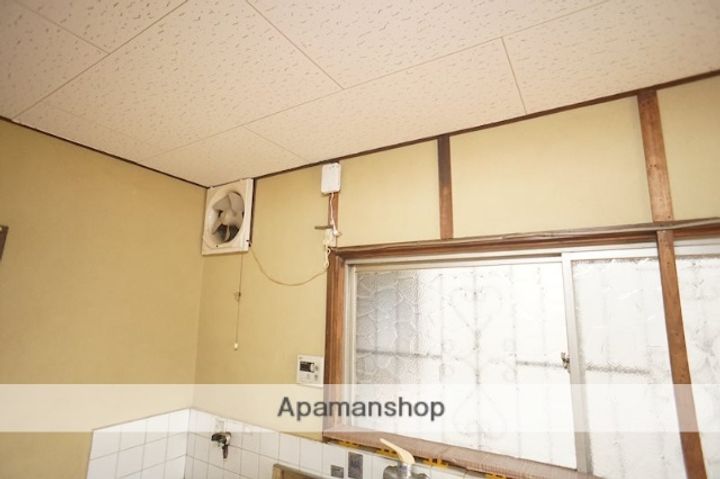 奈良県奈良市恋の窪1丁目(一戸建)の賃貸物件の内装