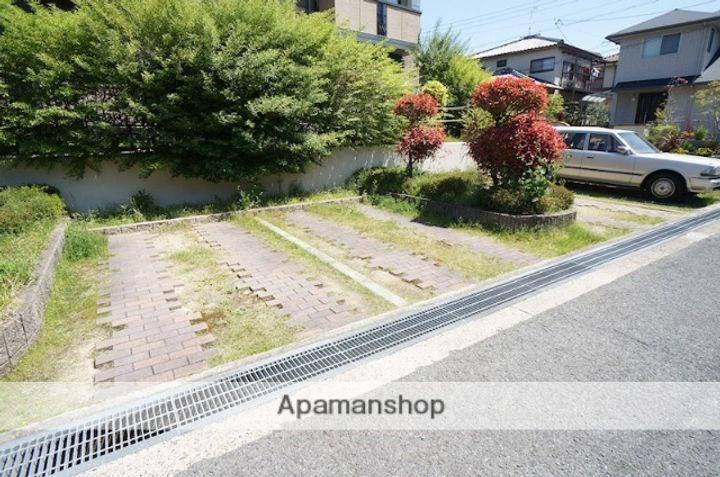 ロイヤルガーデンA棟のその他画像