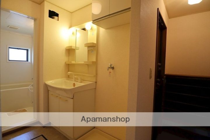 ロイヤルガーデンA棟のその他画像