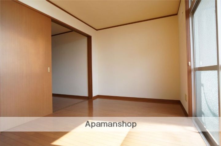井上マンションの内装
