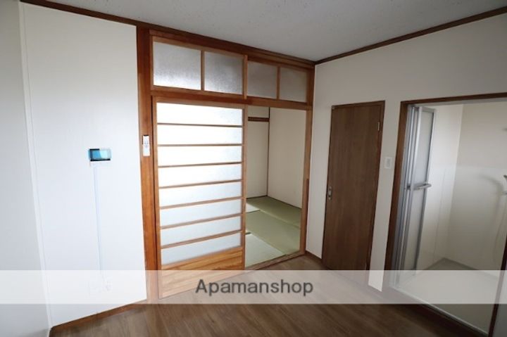 井上マンションの内装
