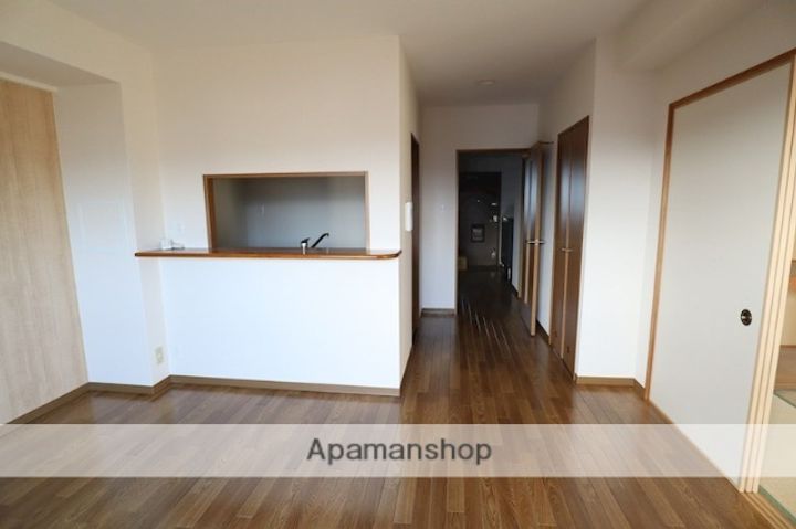 オーク・ステージ八木の内装