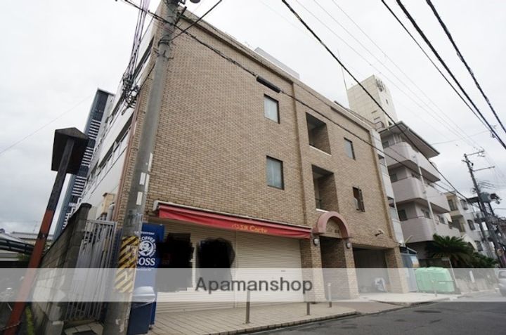 グローバル高田の外観