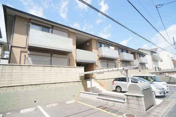 ソレイユ201号室の外観