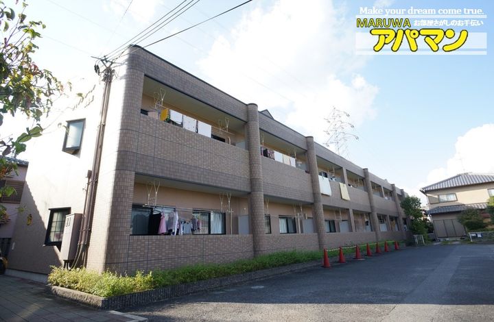 シャンクレール弐番館107の外観