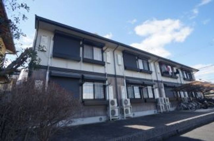 シャレー神宮前の外観
