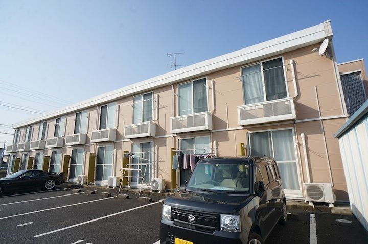 レオパレスさざんか205の外観