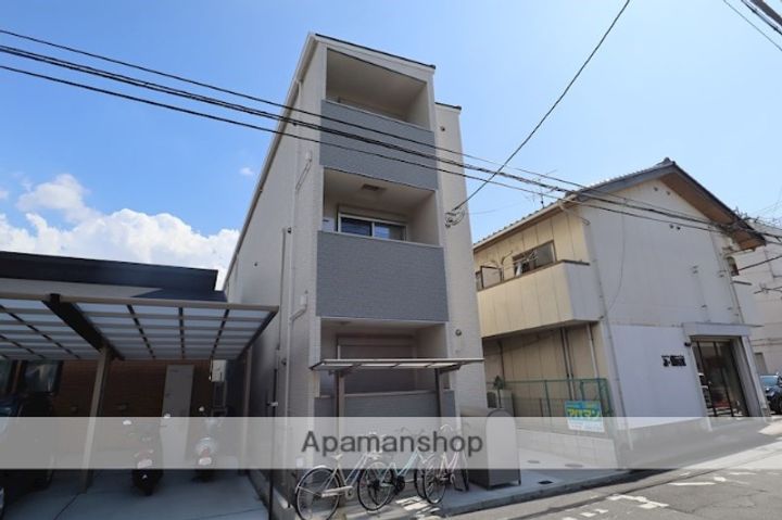 クレアール小綱町の外観