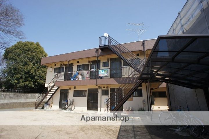 ツカモトハイツの外観