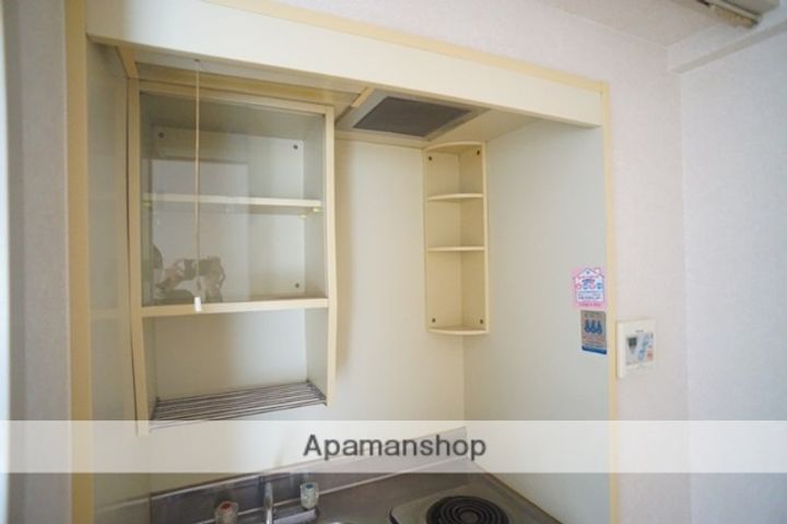 ヤマセンビルの内装