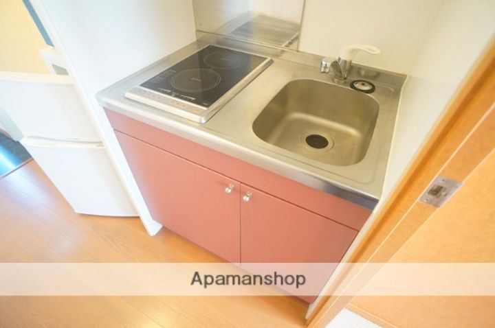 レオパレスIKARUGA 23のキッチン