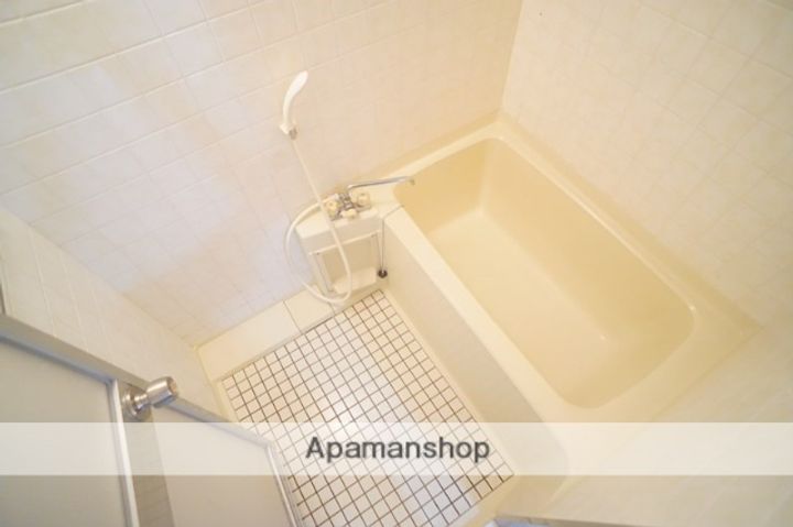 奈良県生駒郡三郷町信貴ケ丘1丁目の賃貸マンションの風呂