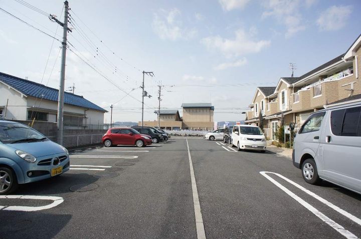 アサテラスⅡの外観