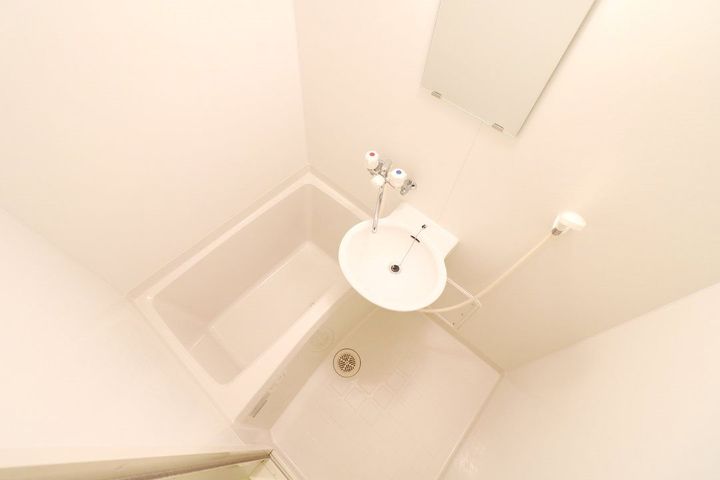 レオパレス花水木103の風呂