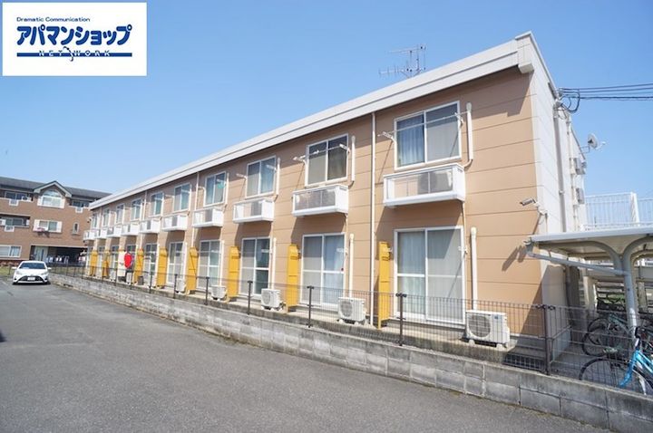 レオパレスビクトアール法隆寺103の外観