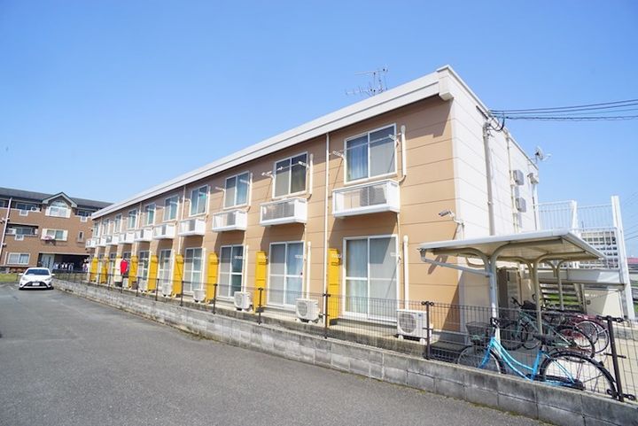 レオパレスビクトアール法隆寺103の外観