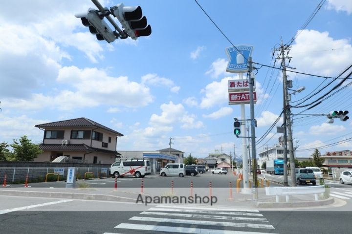 メゾン・ド・プルミエールの周辺